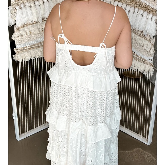White Tiered Ruffled Maxi Sundress - Picture 3 of 6